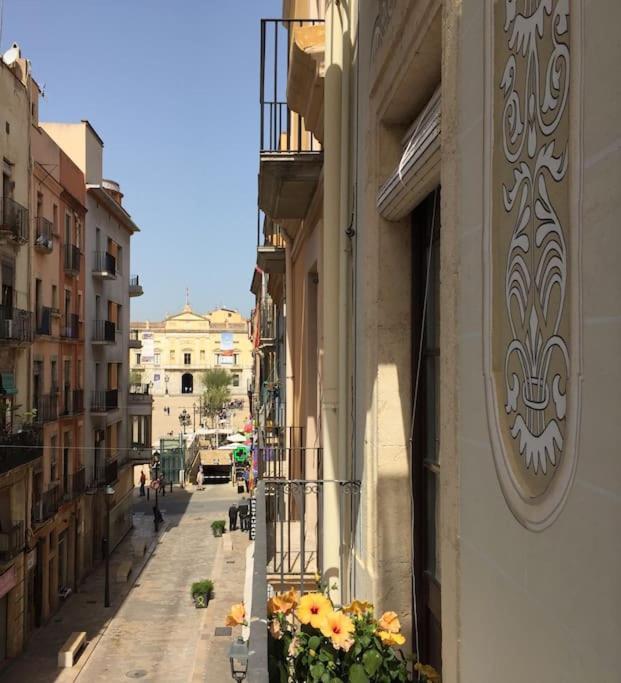 Piso Luminoso Con Vistas En El Centro De * Tarragona